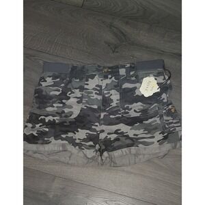 Knox Rose Womens Camo‎ Shorts